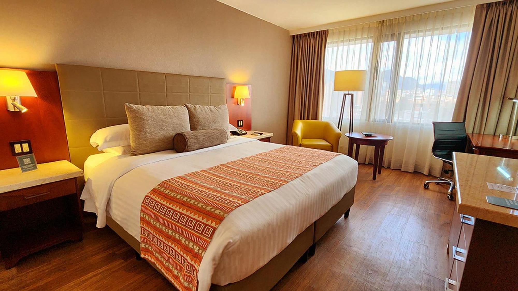 Bogota Plaza Hotel ภายนอก รูปภาพ A room at the hotel