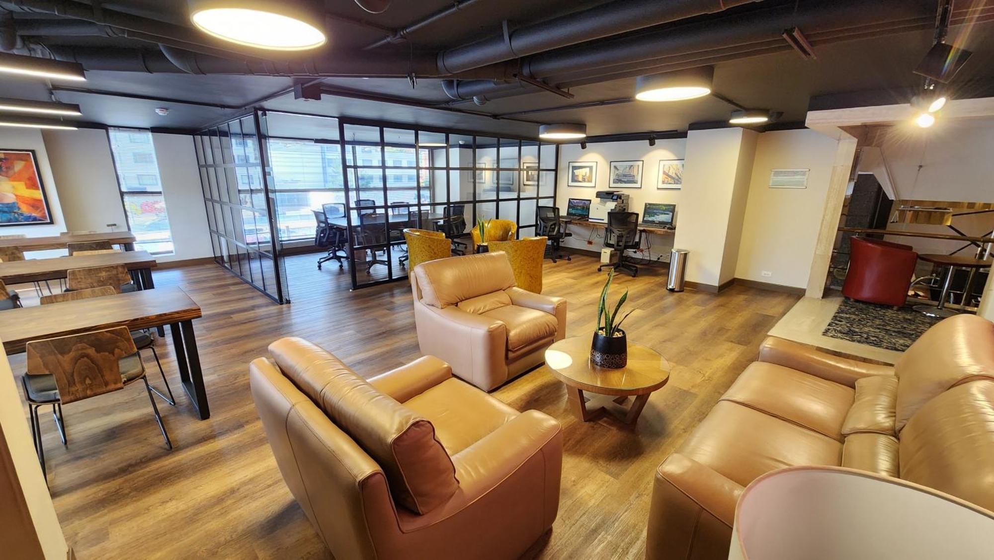 Bogota Plaza Hotel ภายนอก รูปภาพ The lounge at the airport